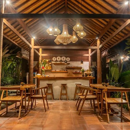 Mahadana Ubud Екстериор снимка