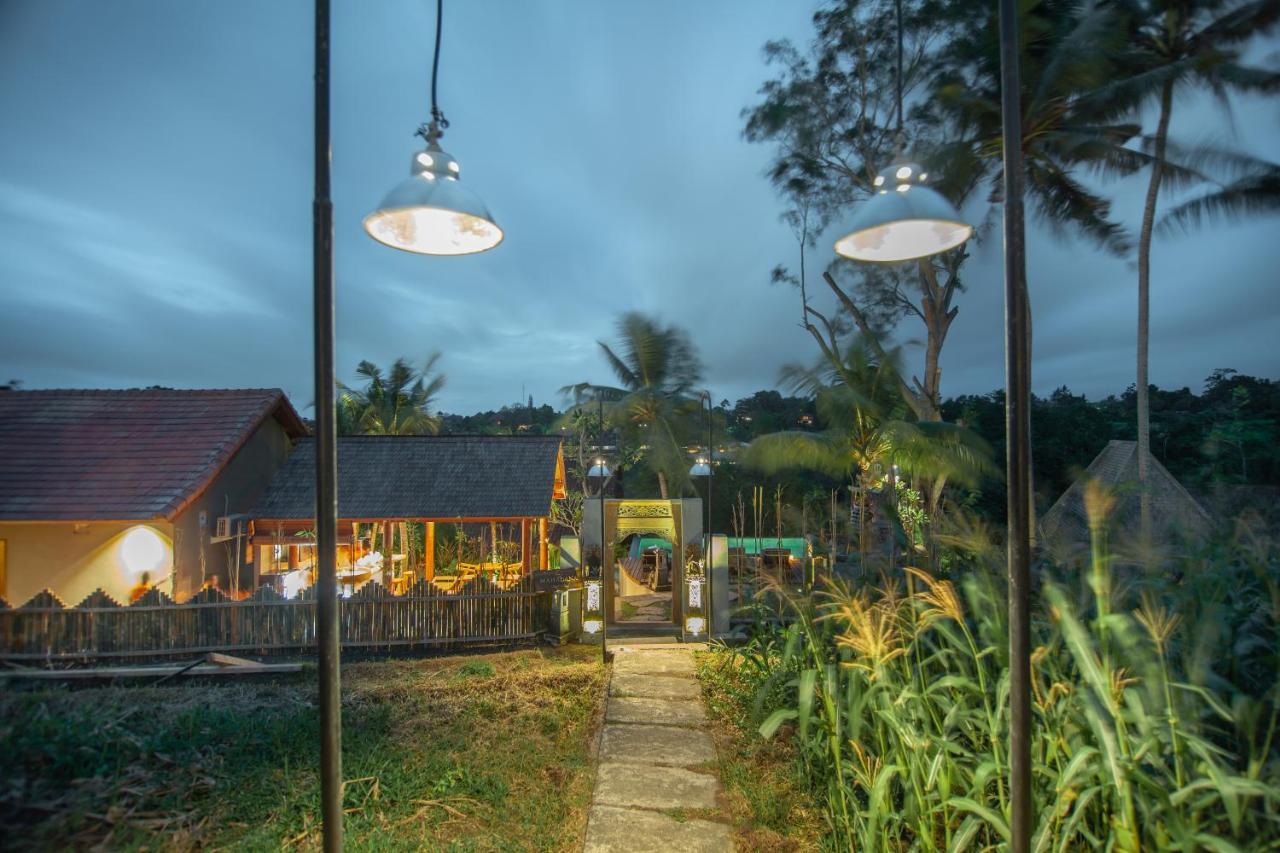 Mahadana Ubud Екстериор снимка